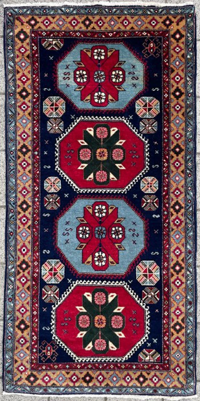 Caucasian Kazak carpet - (cleaned) hand-knotted - wool -...