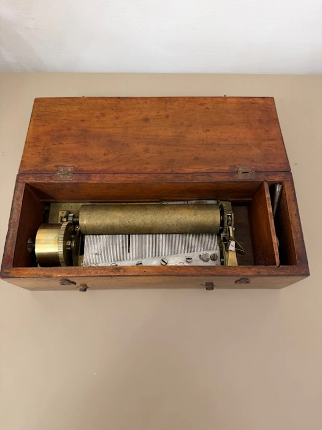 Metal roll music box - Switzerland - 1880-1920