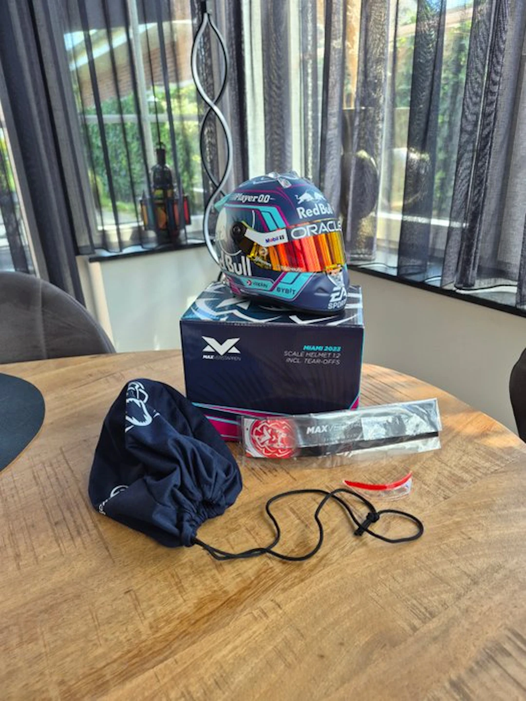 Red Bull Racing - Miami Grand Prix - Max Verstappen - 2023 - Scale 1/2 helmet