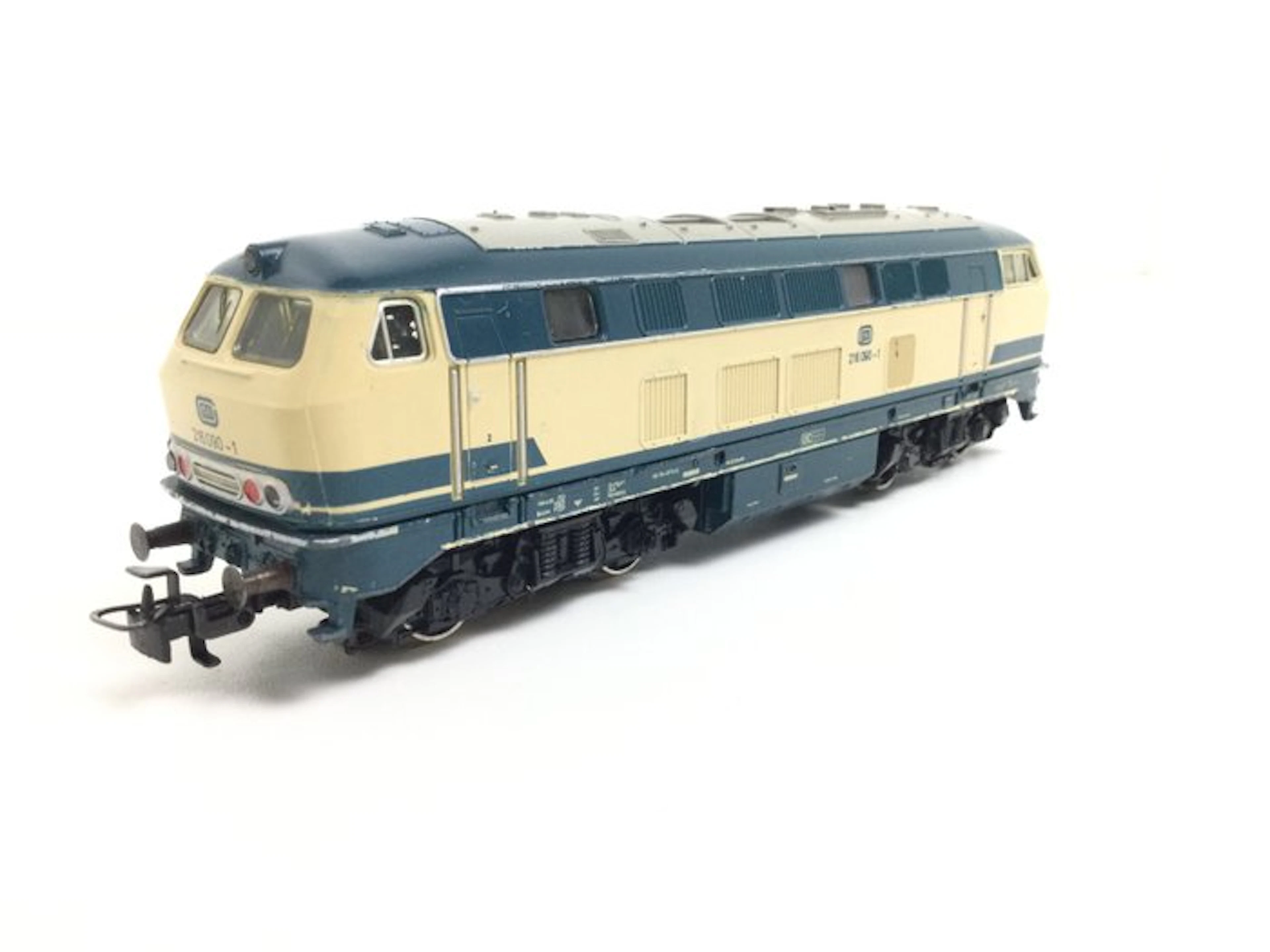 Märklin H0 - 3074 - Diesel locomotive (1) - BR 216 in green/beige finish - DB
