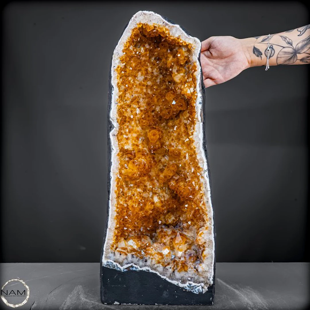 Citrine quartz druse with calcite crystals - The Art of...