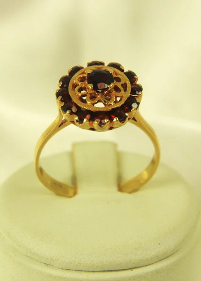Ring - 18 kt