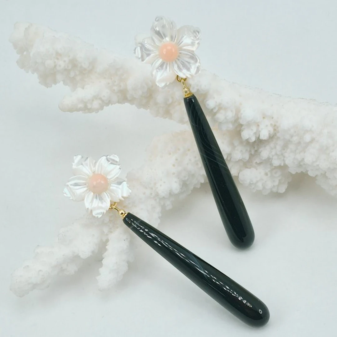 Coral - Silver, Gold-plated - Earrings - Onyx and mother-of-pearl