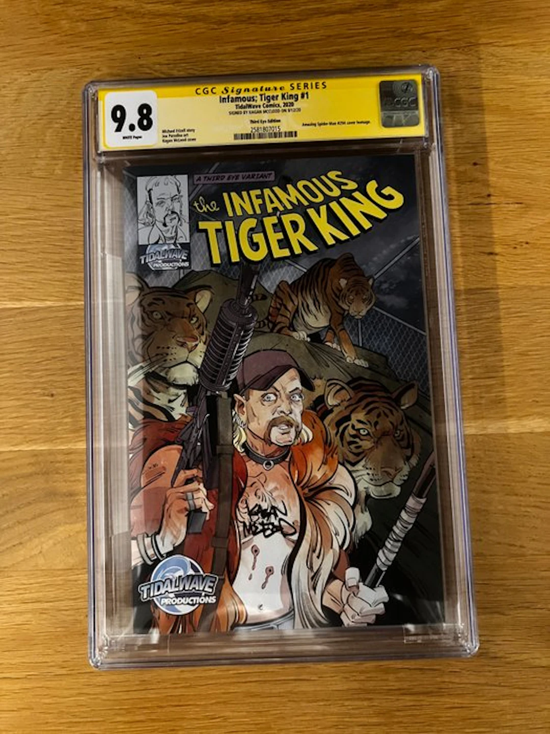 Infamous: Tiger King #1 – Third Eye Edition - Signed by...