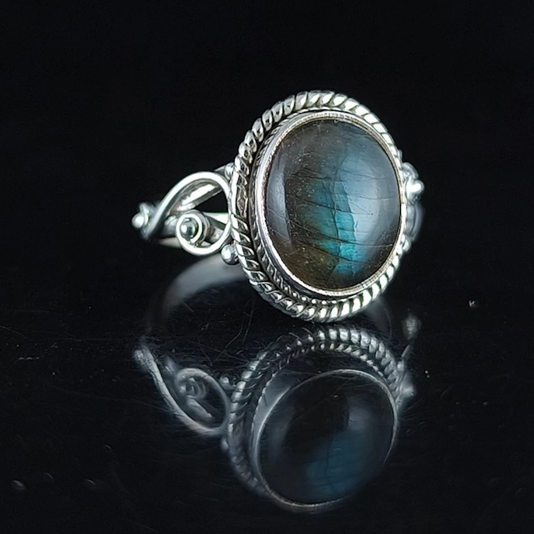 Silver - Ring - Labradorite Sterling Silver