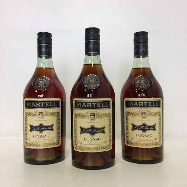 Martell - Three Star Cognac - b. 1970s - 70cl - 3 bottles