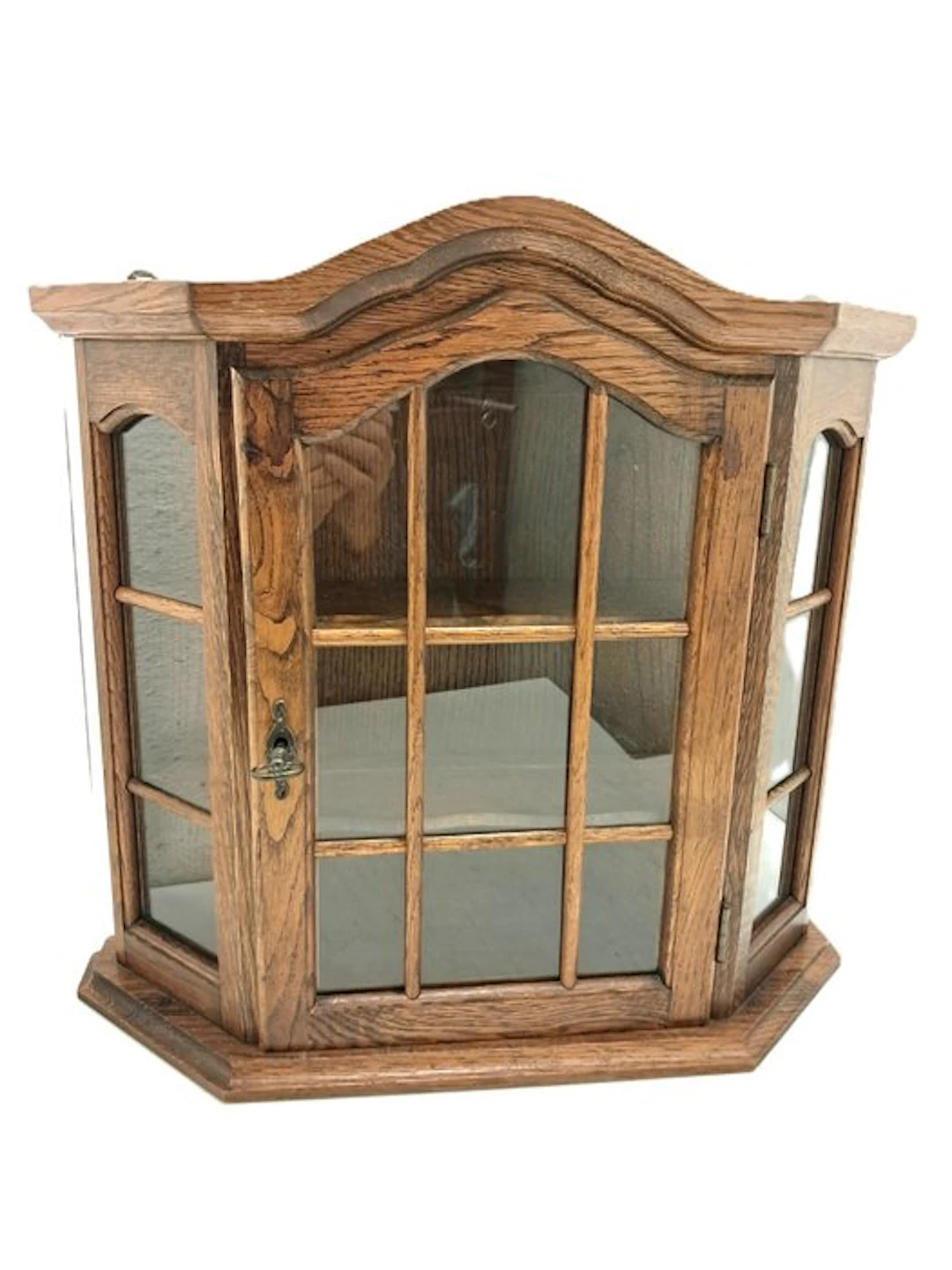 Display cabinet - Oak