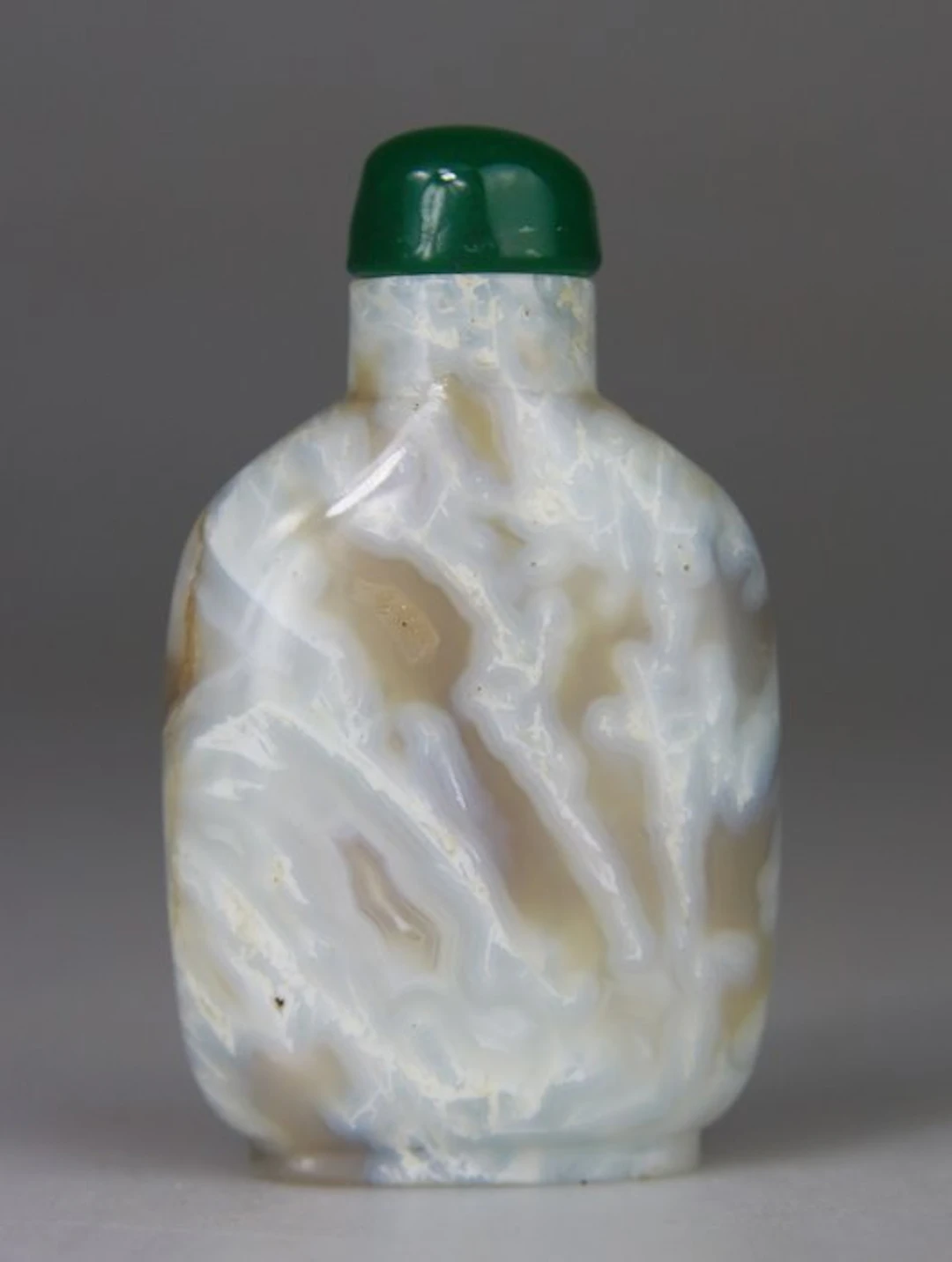 Chinese Agate-Carved Tobacco Snuff Box - 19th Century...