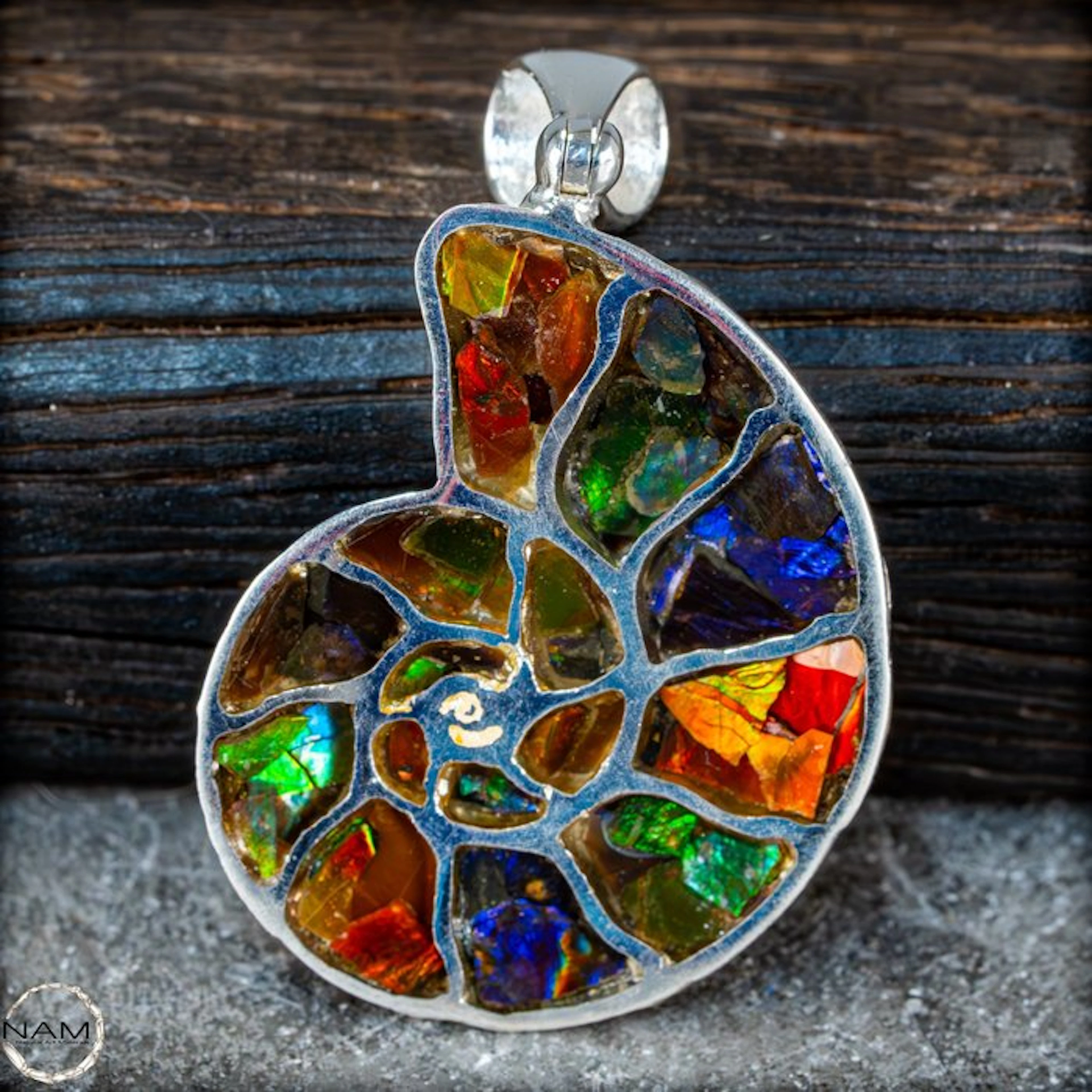 Very rare ammonite & ammolite - fossil fragment 925...
