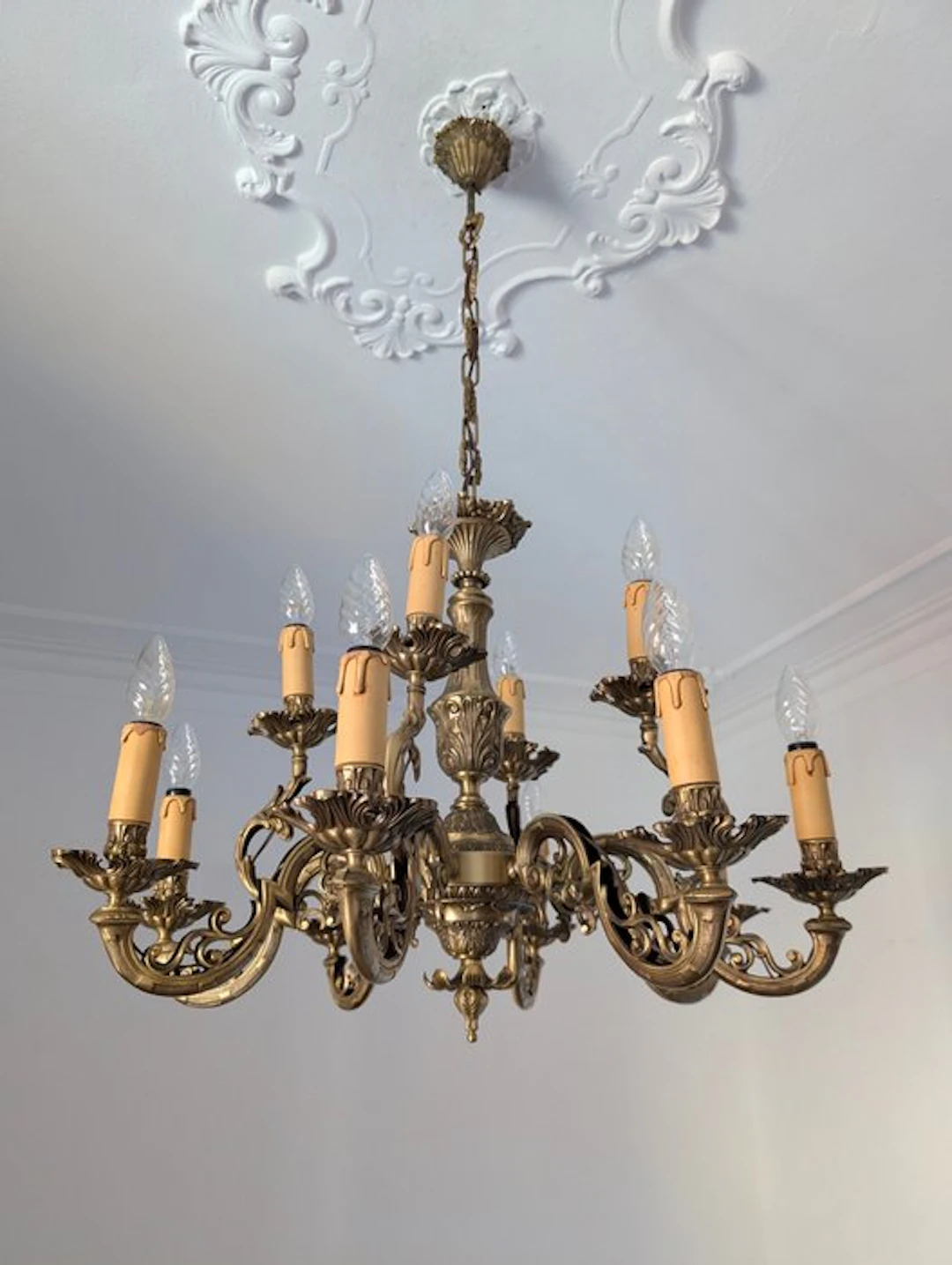 Chandelier - Bronze
