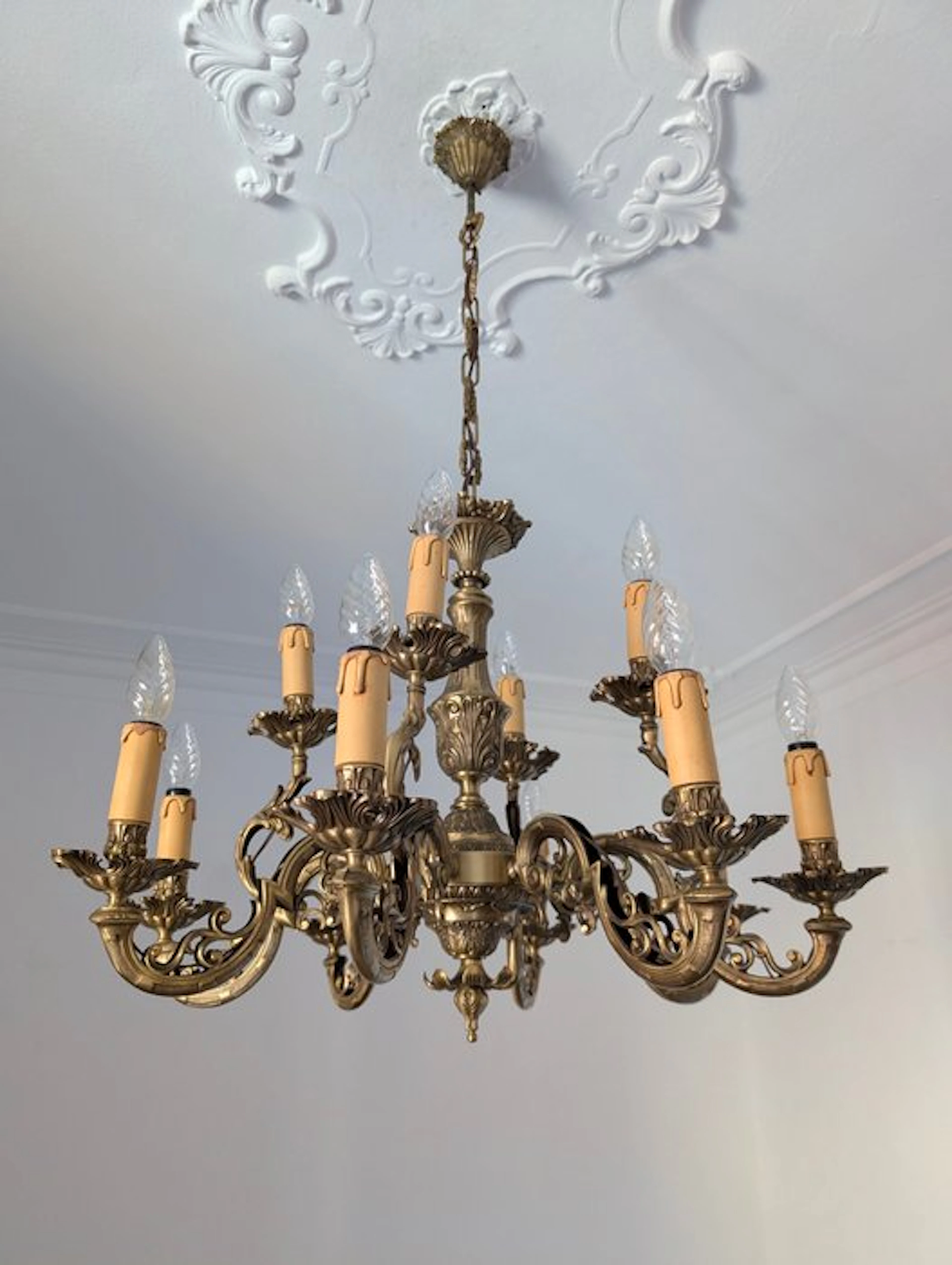 Chandelier - Bronze