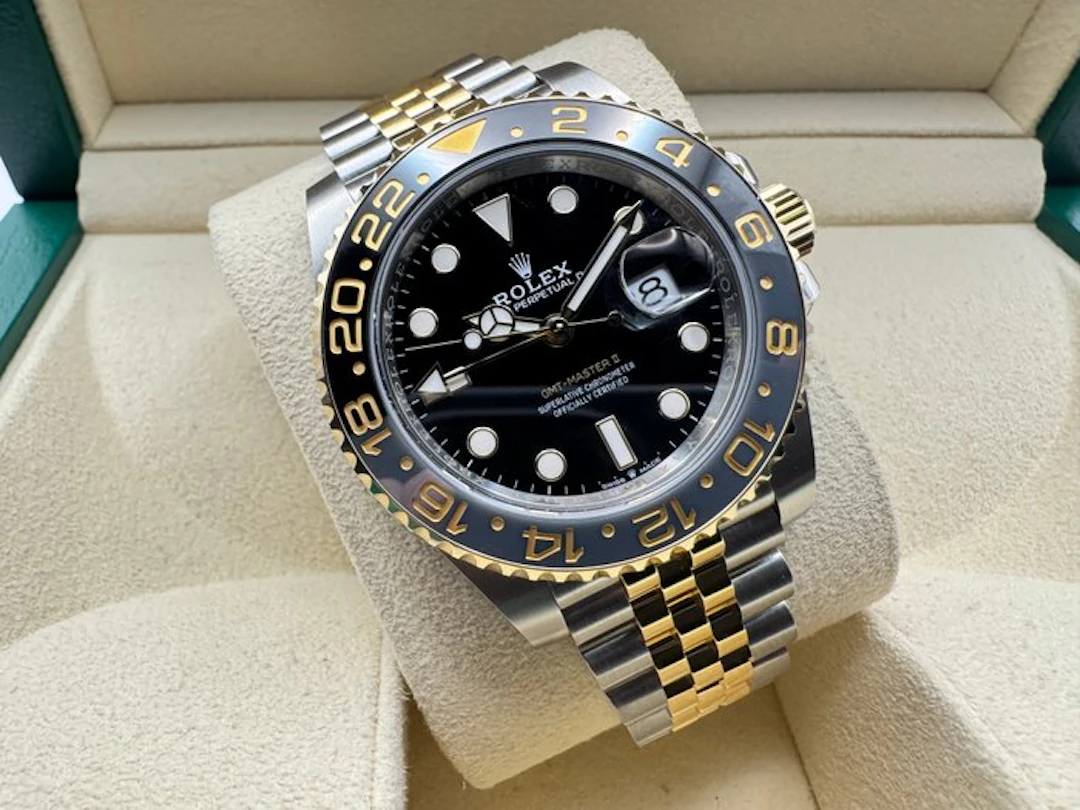 Rolex - GMT-Master II - 126713GRNR - Men - 2025+