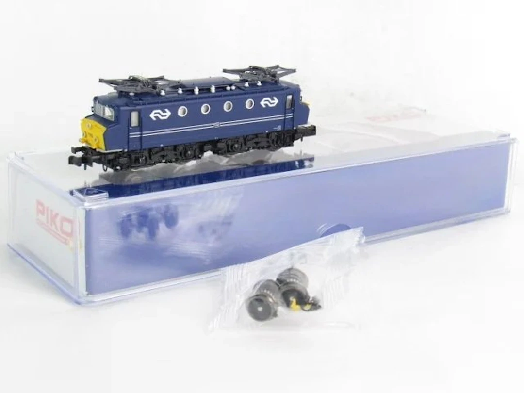 Piko N - 40372 - Electric locomotive (1) - Includes spare...