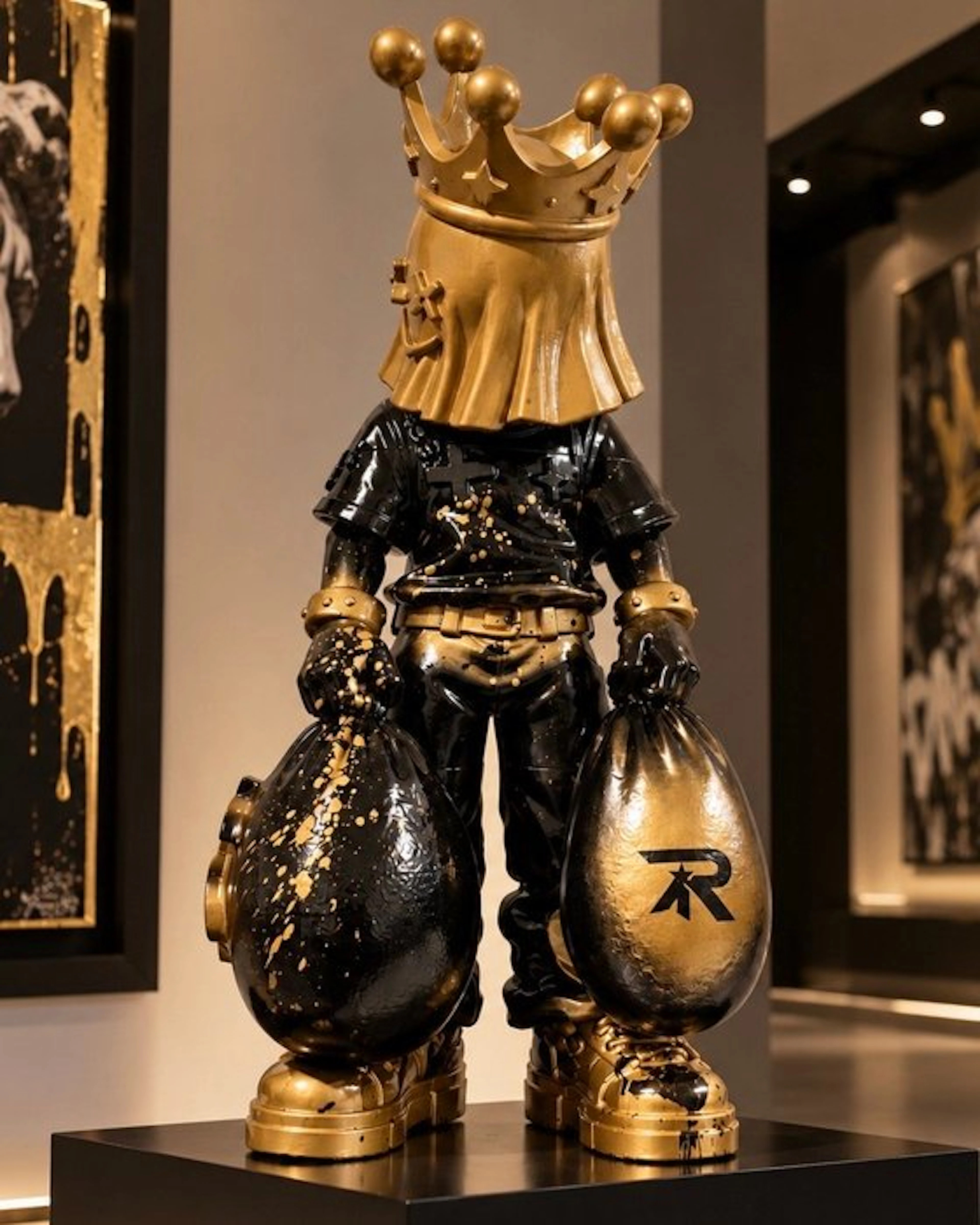 Renze Art - Sculpture, KING OF FORTUNE XL - 55 cm - Plastic - 2026