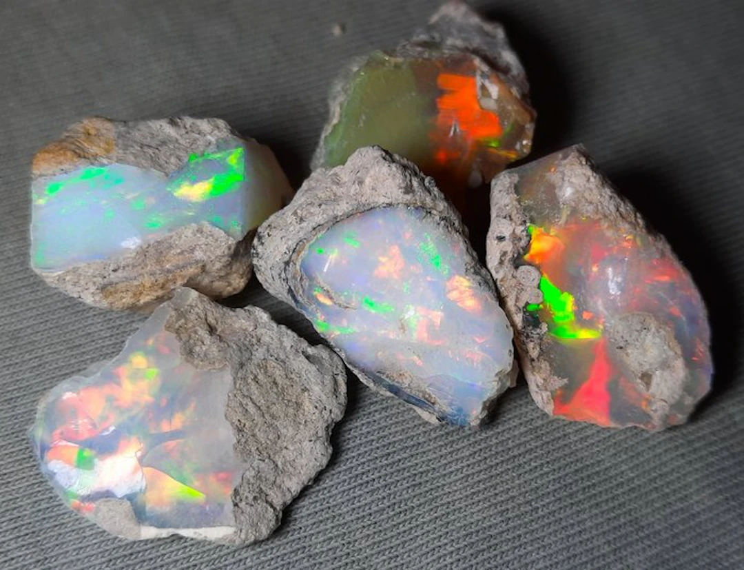46 cts - Top Colors - Natural Opal Rough- 9.2 g