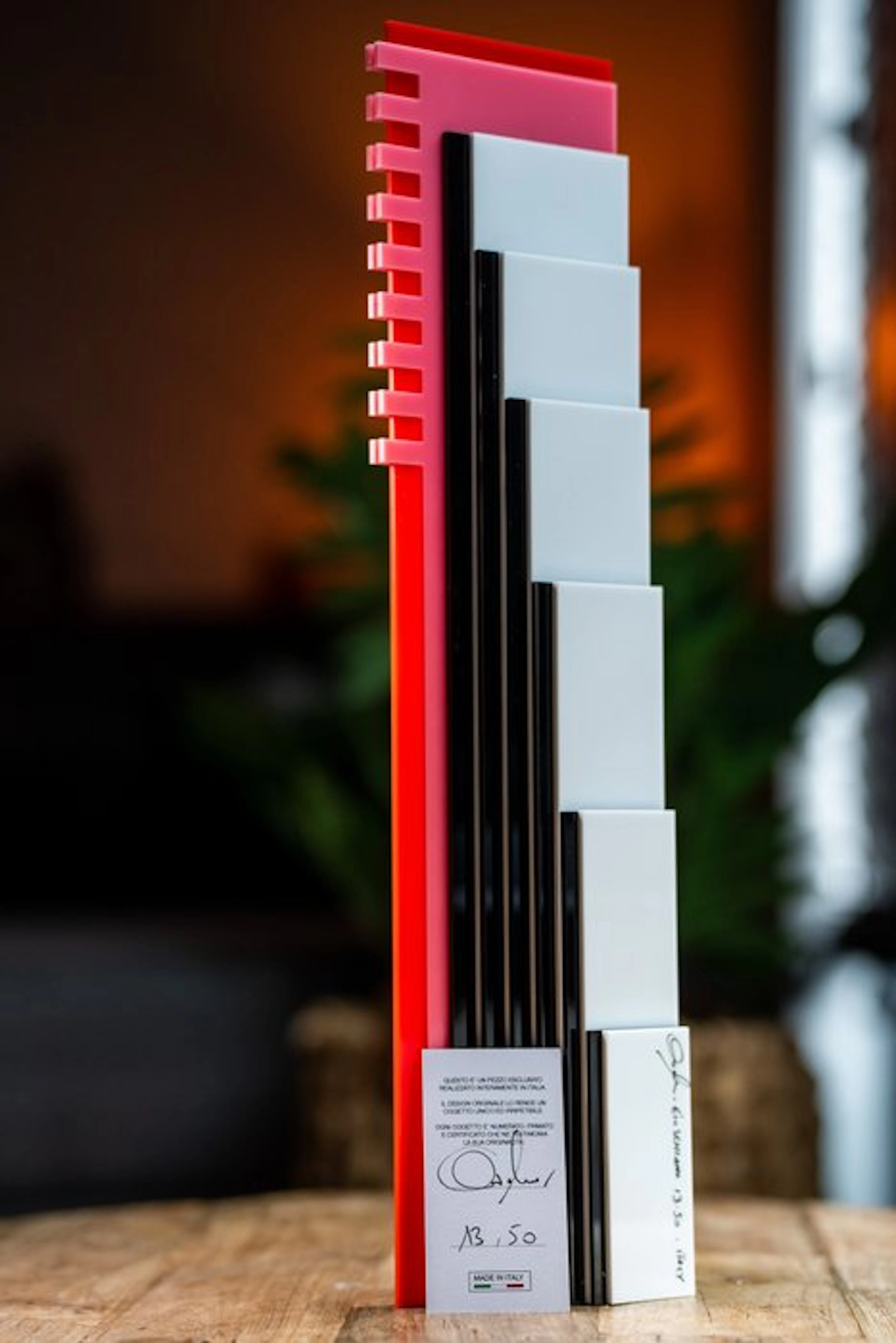 Gio Schiano - Sculpture, Indastria #3 - 46 cm - methacrylate