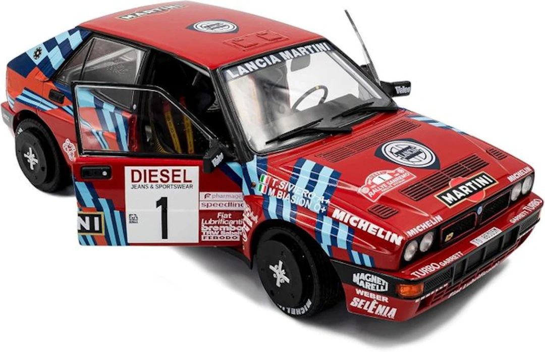 Solido 1:18 - Model car - Lancia Delta Integrale Martini Rally