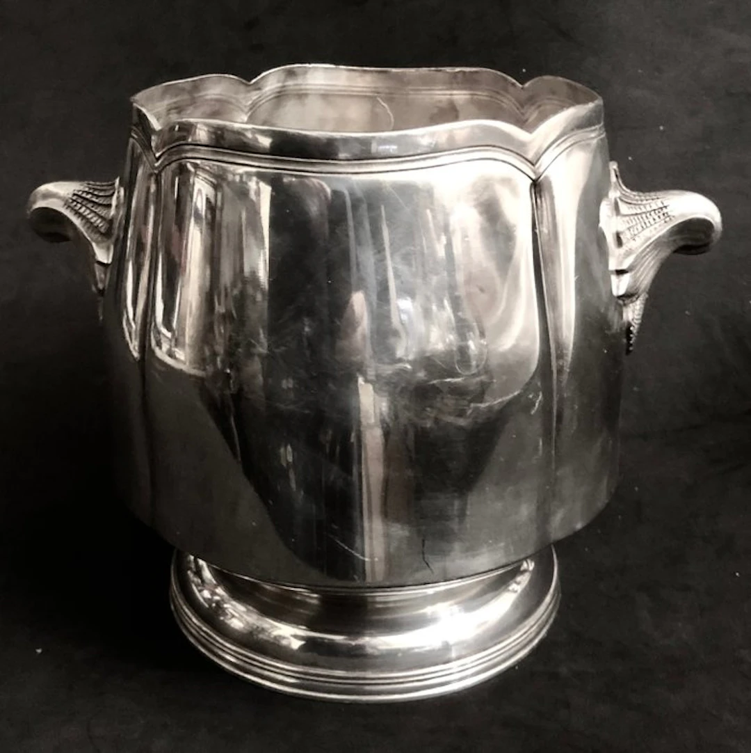 Champagne cooler - A superb