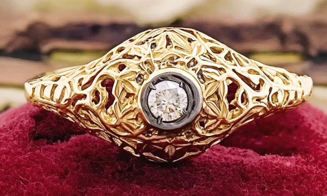 No reserve price - Ring - 9 kt. Yellow gold, Silver Diamond (Natural)