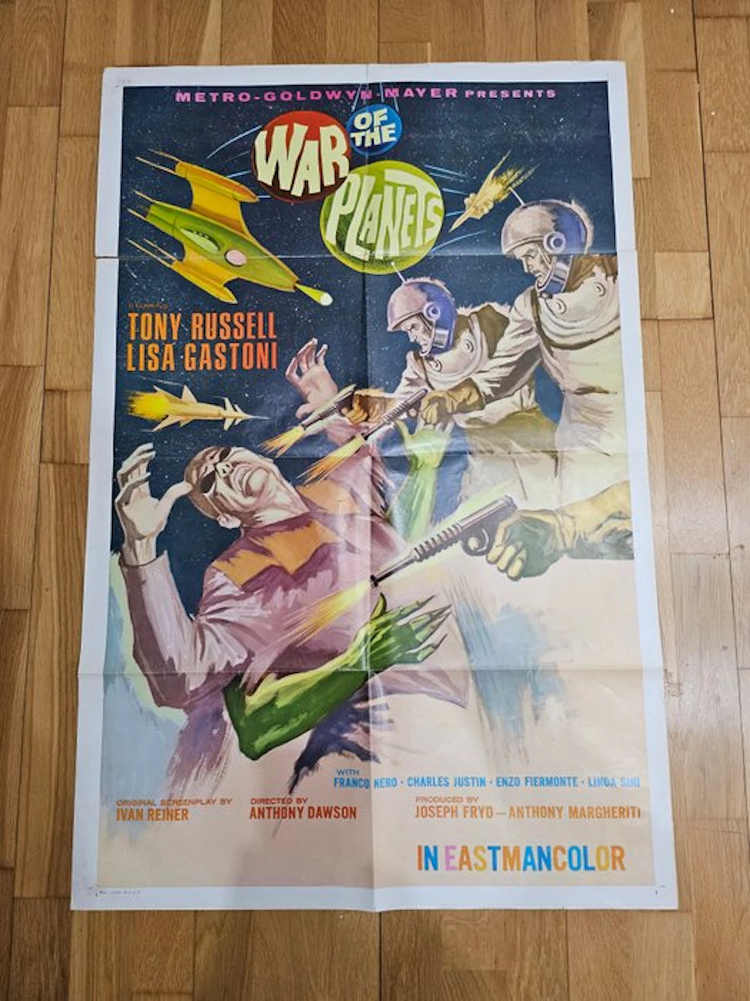 Toni russell,lisa gastoni - War of the Planets - War of the Planets