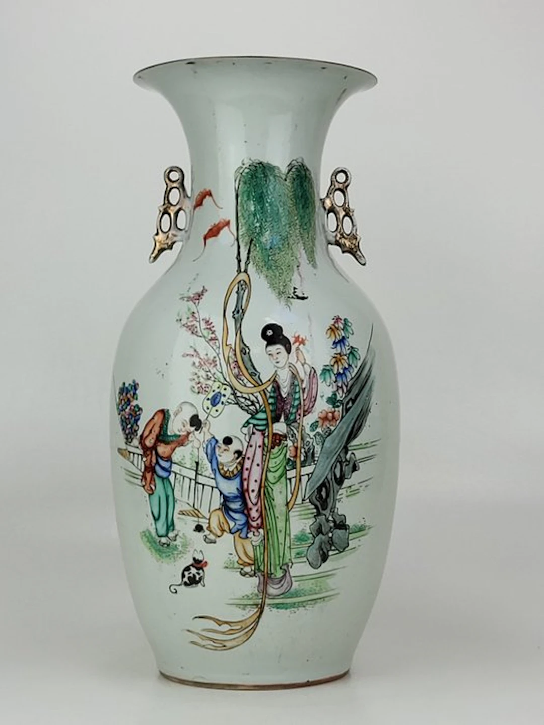 Vase - Porcelain - China - Vase with garden scene