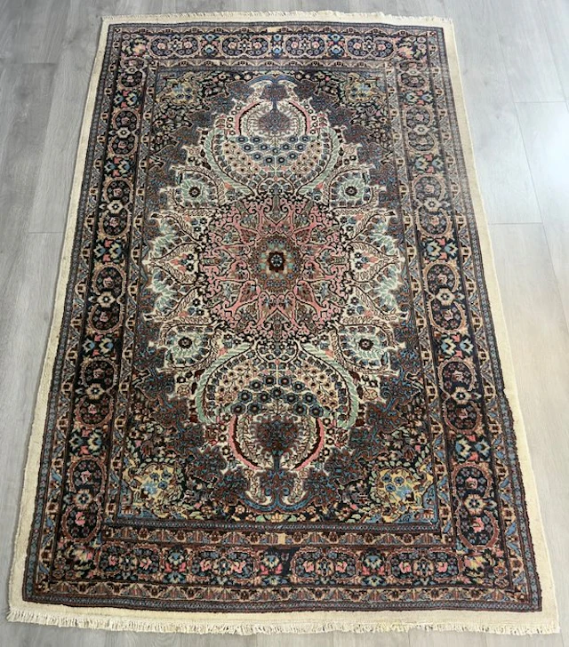 Tabriz - Rug - 212 cm - 142 cm