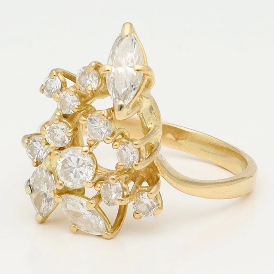 Ring - 18 kt. Yellow gold Diamond (Natural)