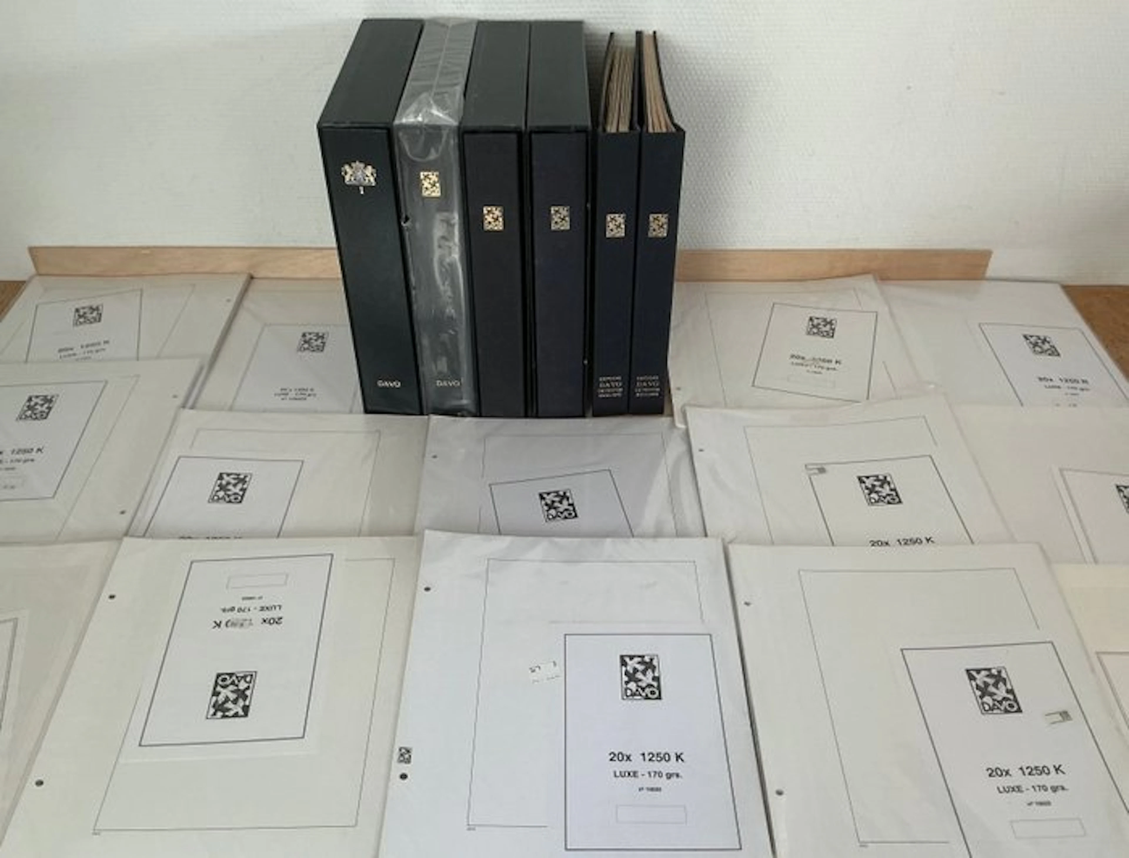 Netherlands - 6 Davo (Kosmos) albums including a cassette