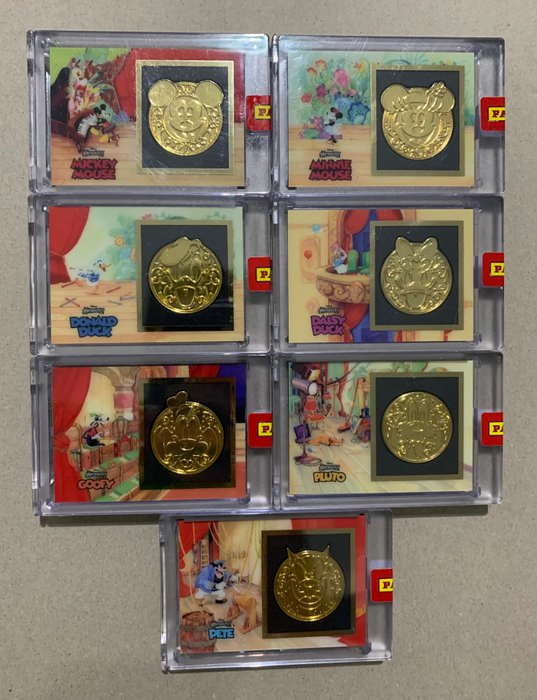Panini Disney Anthology - Complete Medallion Cards Set...