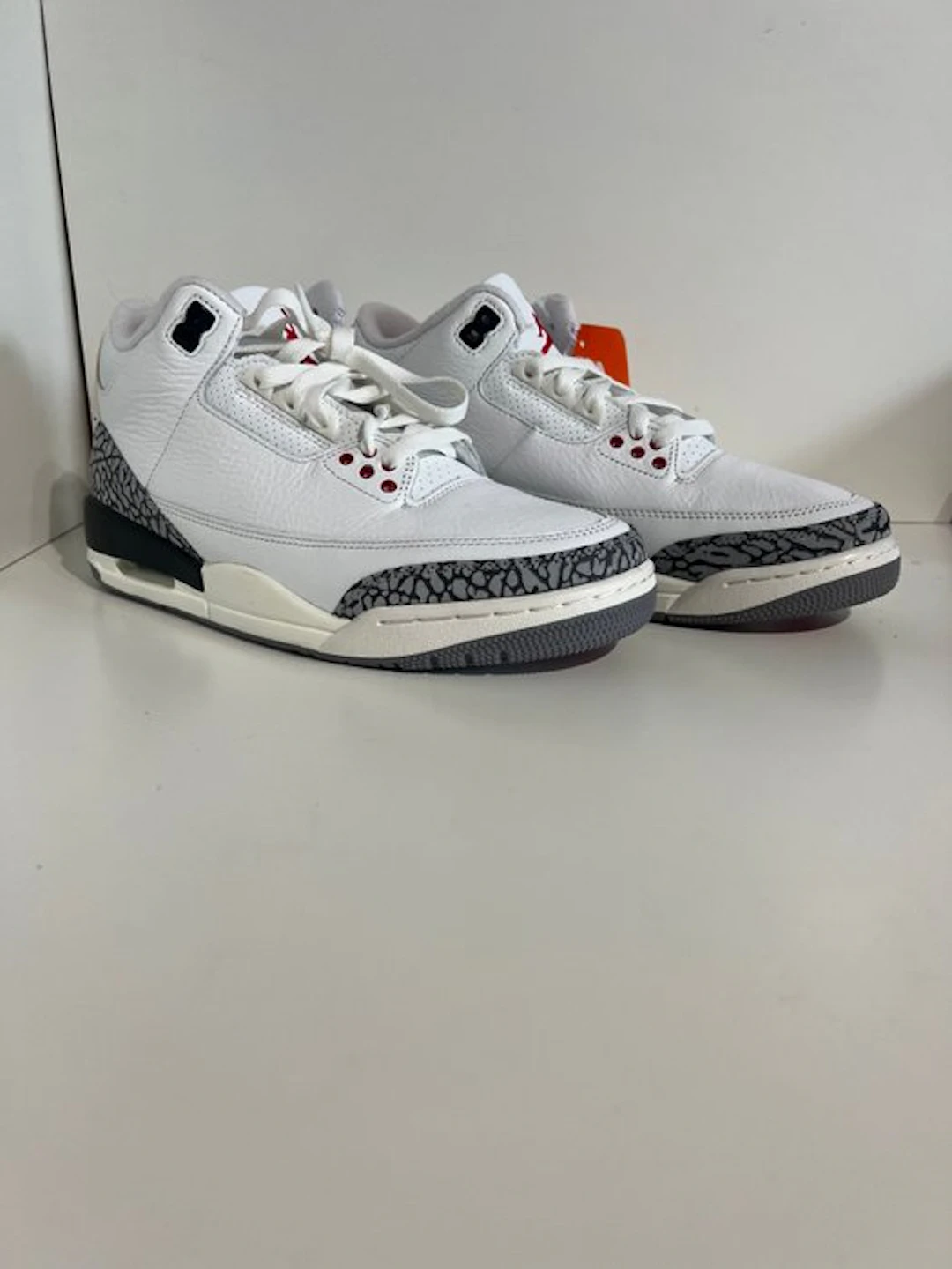Nike - Air Jordan 3, Air Jordan 3 Retro - Sneakers - Size: EU 40 -