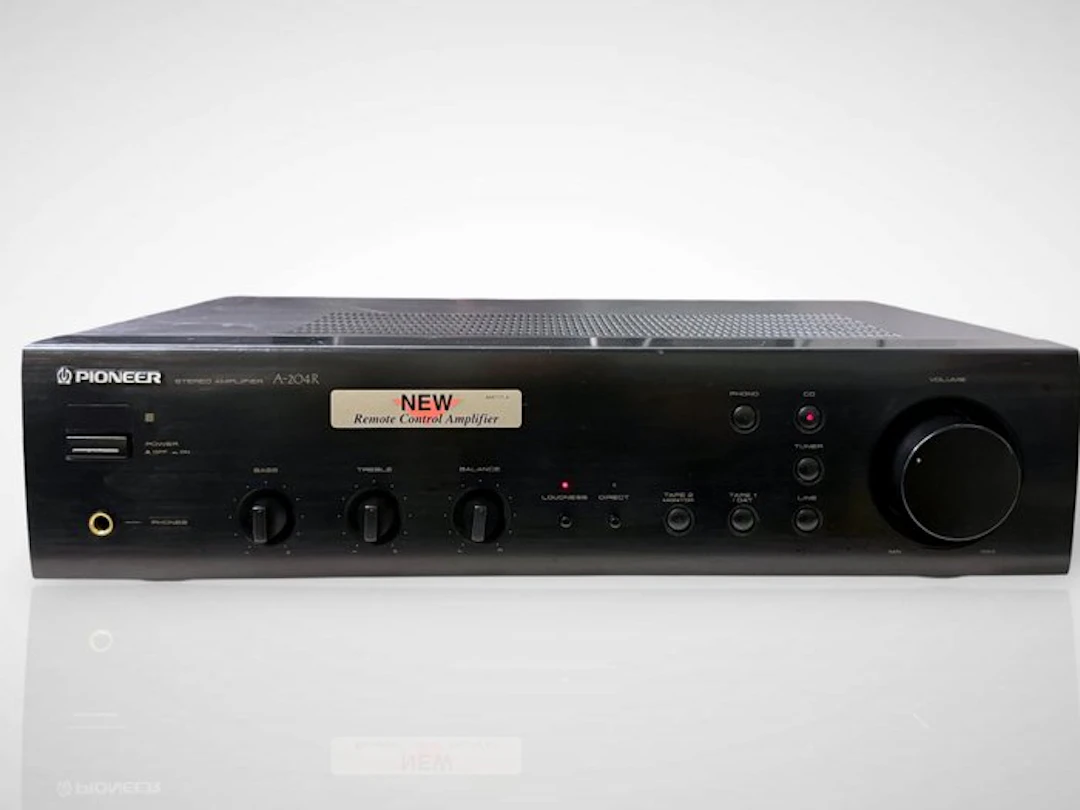 Pioneer - A-204R Solid state integrated amplifier