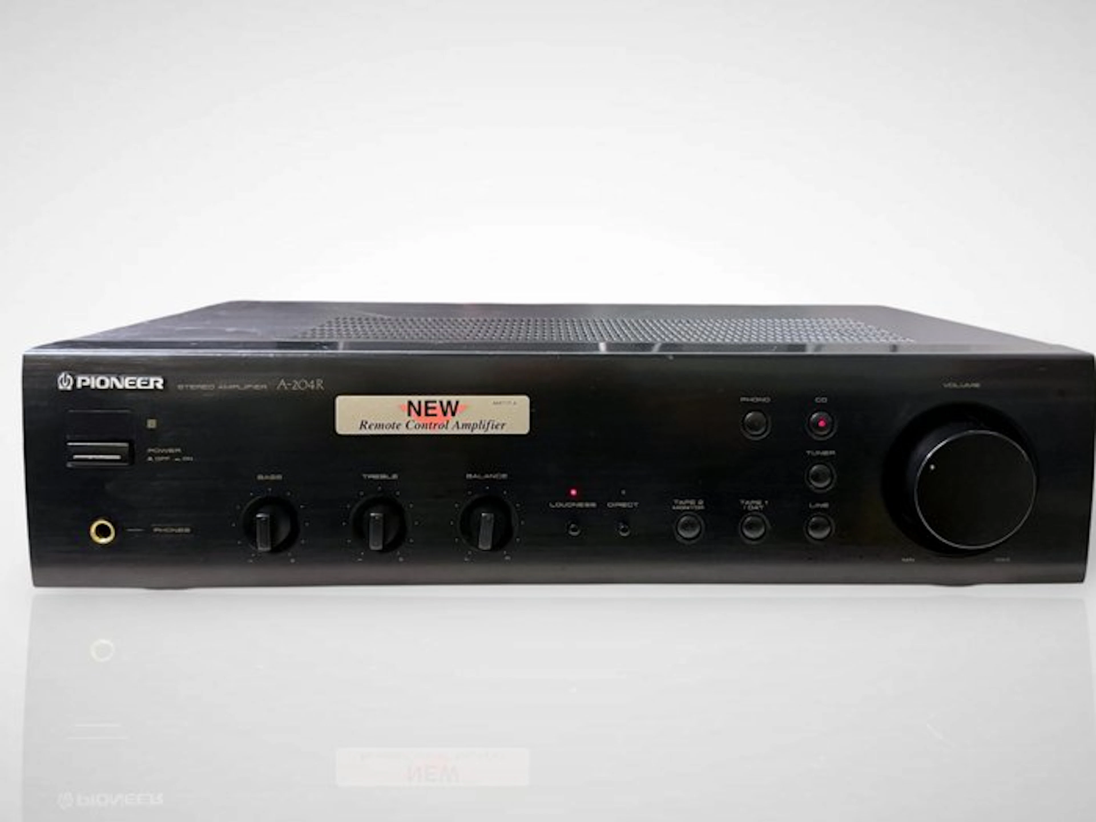 Pioneer - A-204R Solid state integrated amplifier