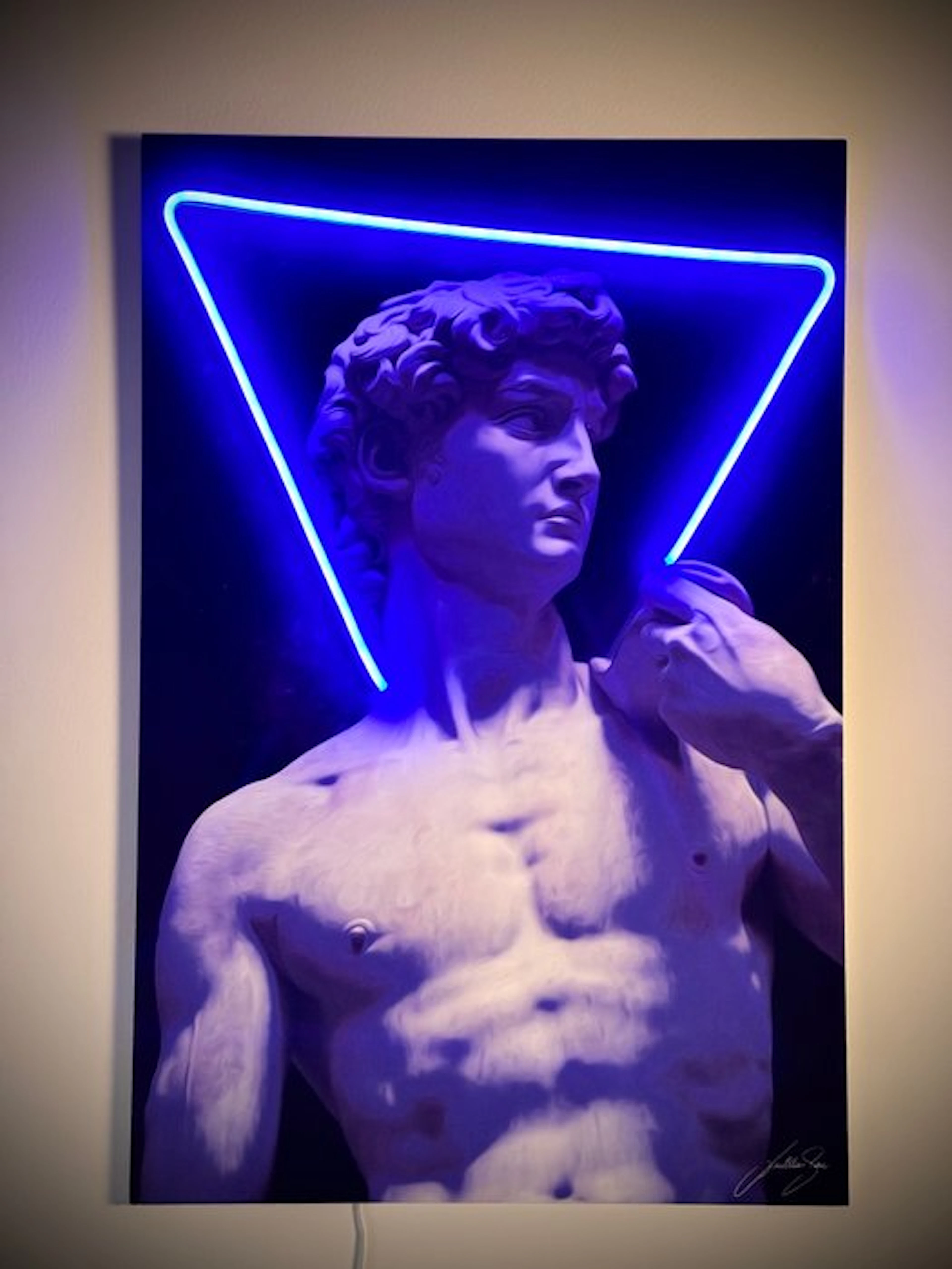 LEDMansion - David Triangle 50x75cm Led Wall Art