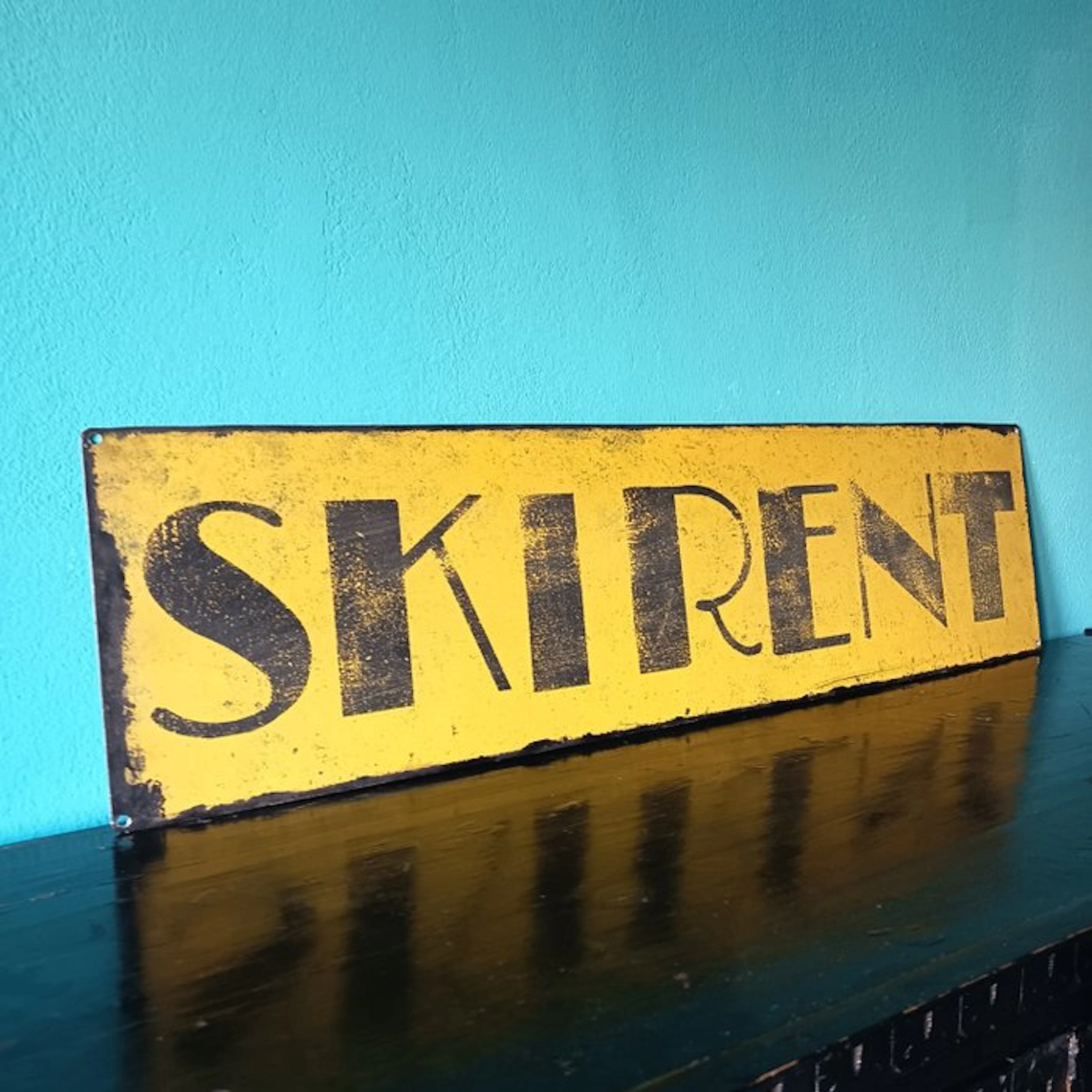 Ski rental sign - Sign - Steel