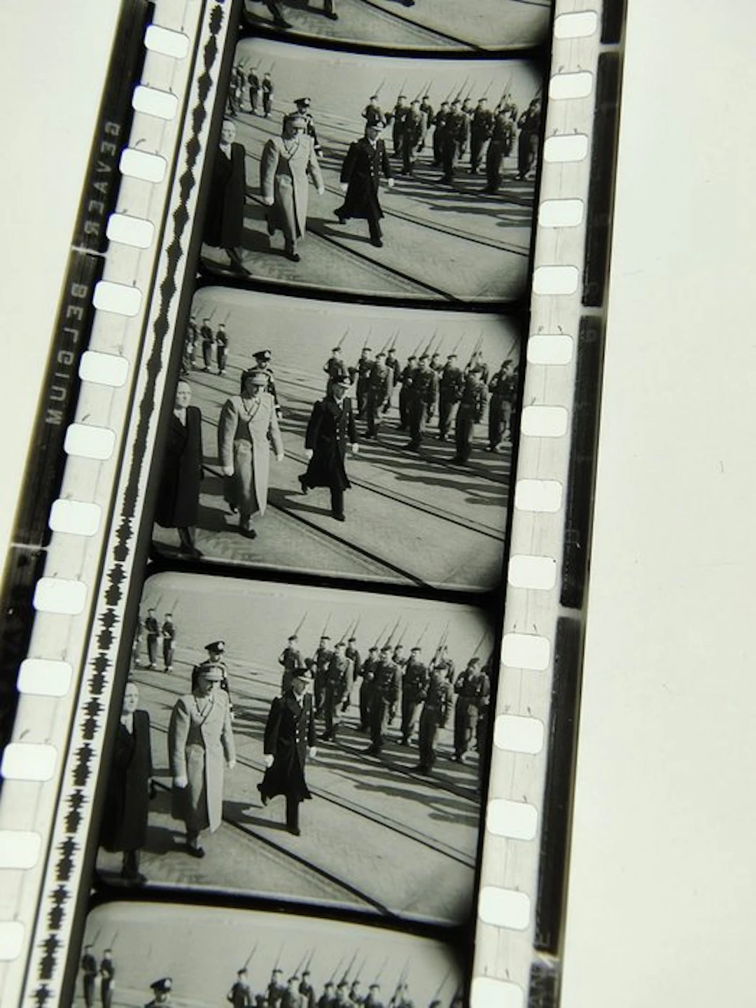 Kodak Nieuws - Origineel 35mm filmfragment – Belgische Commando's / T.N.A