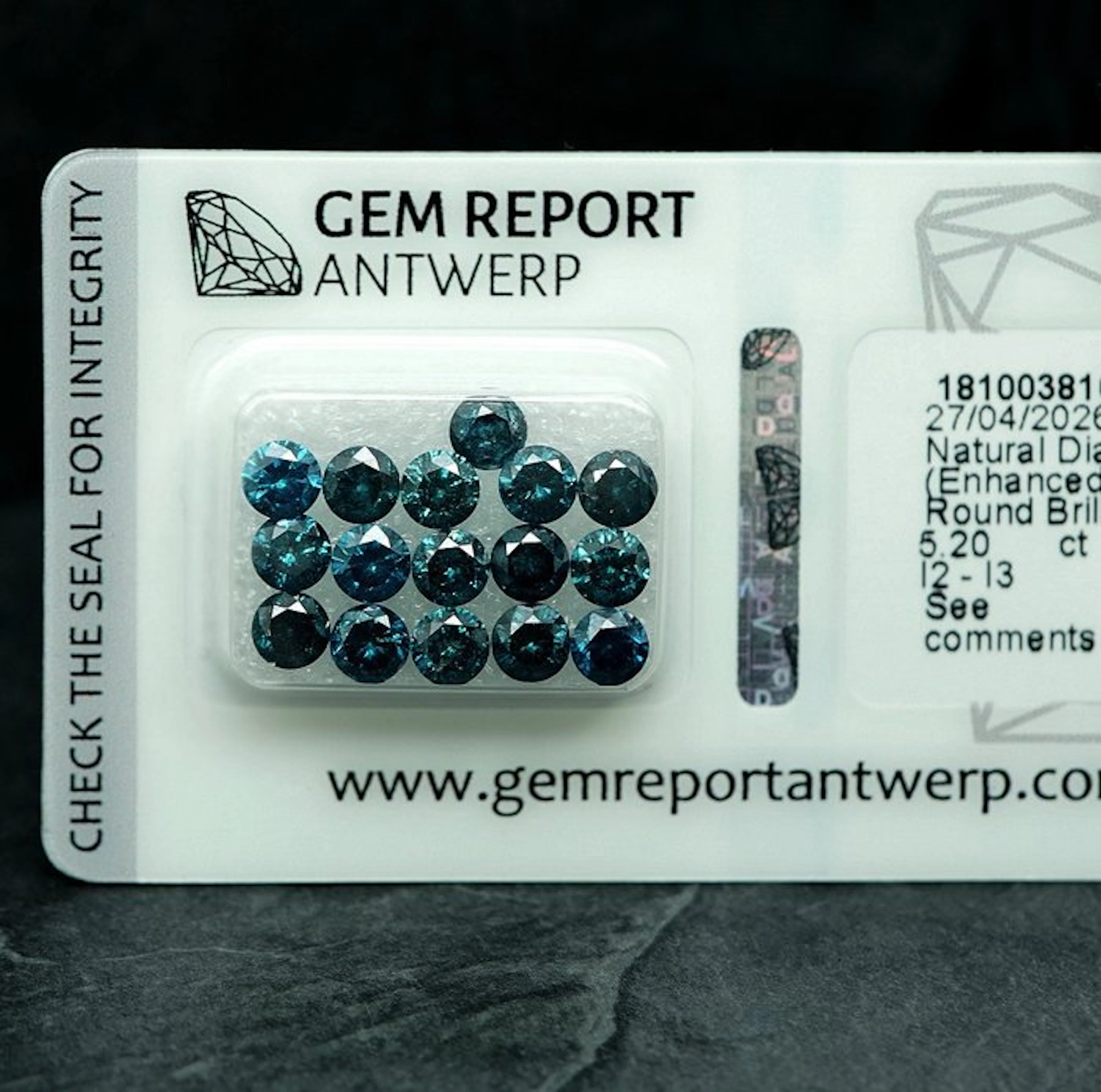 No reserve price - 16 pcs Diamond (Colour-treated) - 5.20...