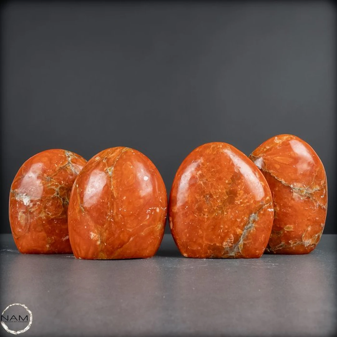 Exclusive sun calcite freeforms – 4-piece set full of...