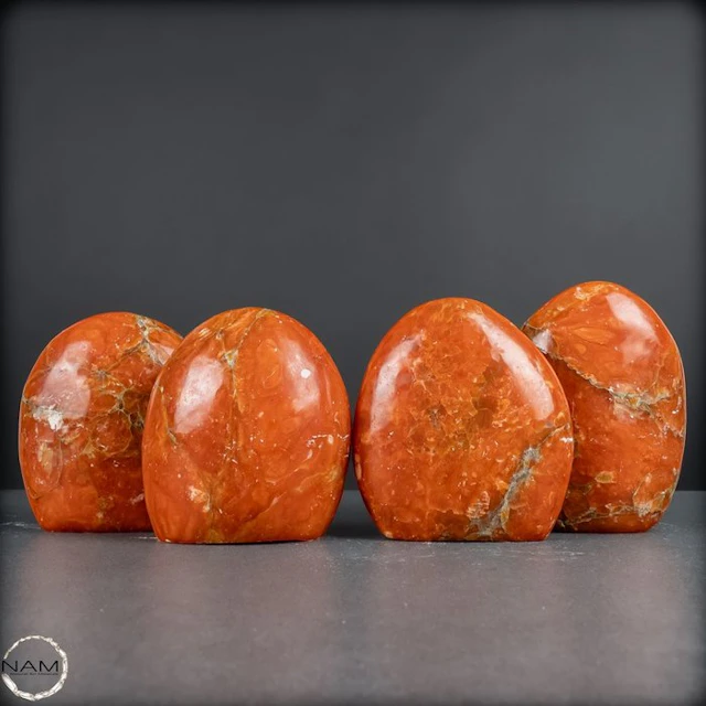 Exclusive sun calcite freeforms – 4-piece set full of...