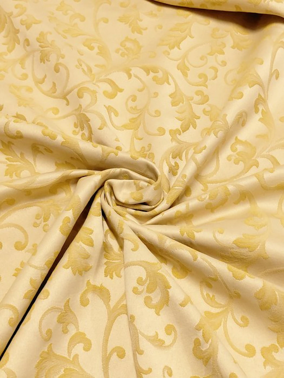 Luxury Ivory & Gold Damask Fabric – Extra Height 280 cm...