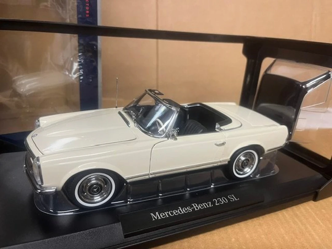 Norev 1:18 - Model car - Mercedes-Benz 230 SL ( Pagode )...