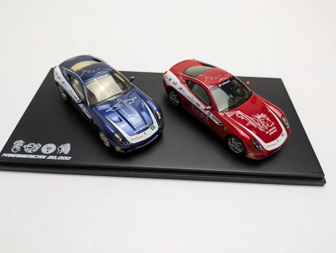 Red Line models 1:43 - Model car (2) - Ferrari 599 GTB...
