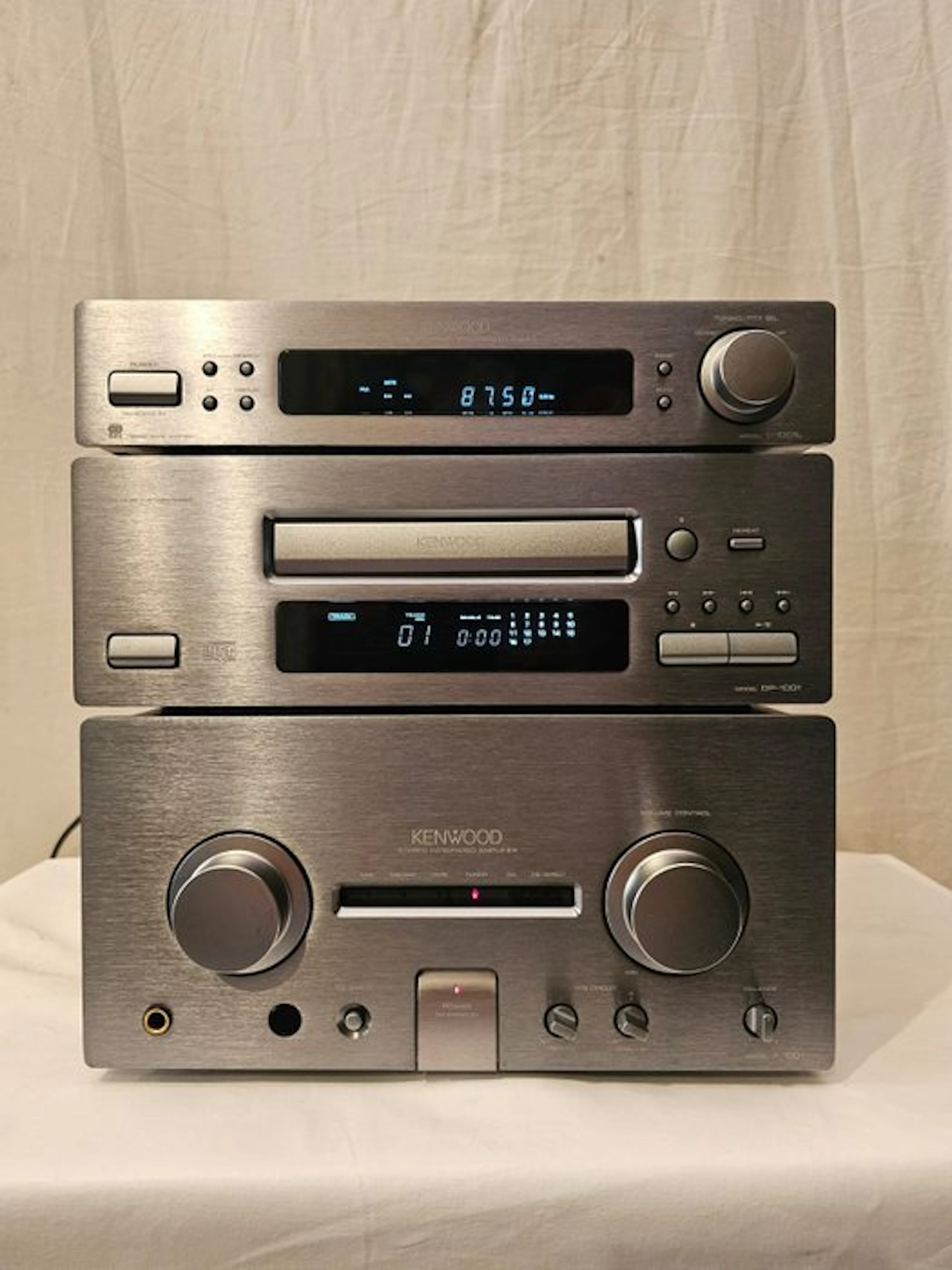 Kenwood - A-1001 + DP-1001 + T-1001L Hi-fi set