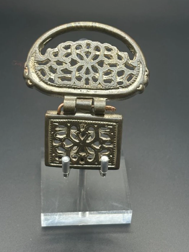 Byzantine Bronze Articulated brooch with openwork...