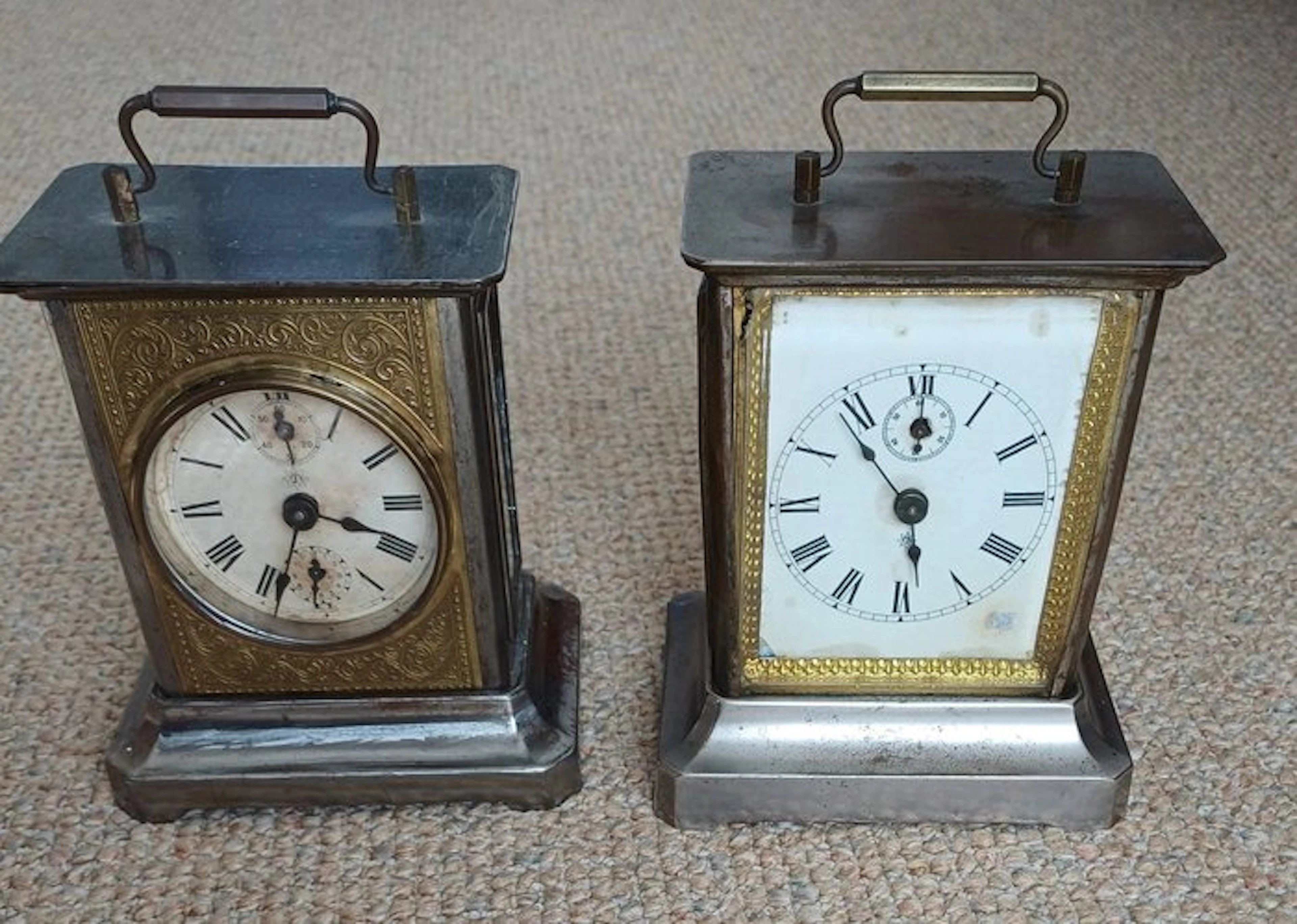 Alarm clock (2) - junghans - Antique Brass - 1850-1900 - Junghans alarm clocks