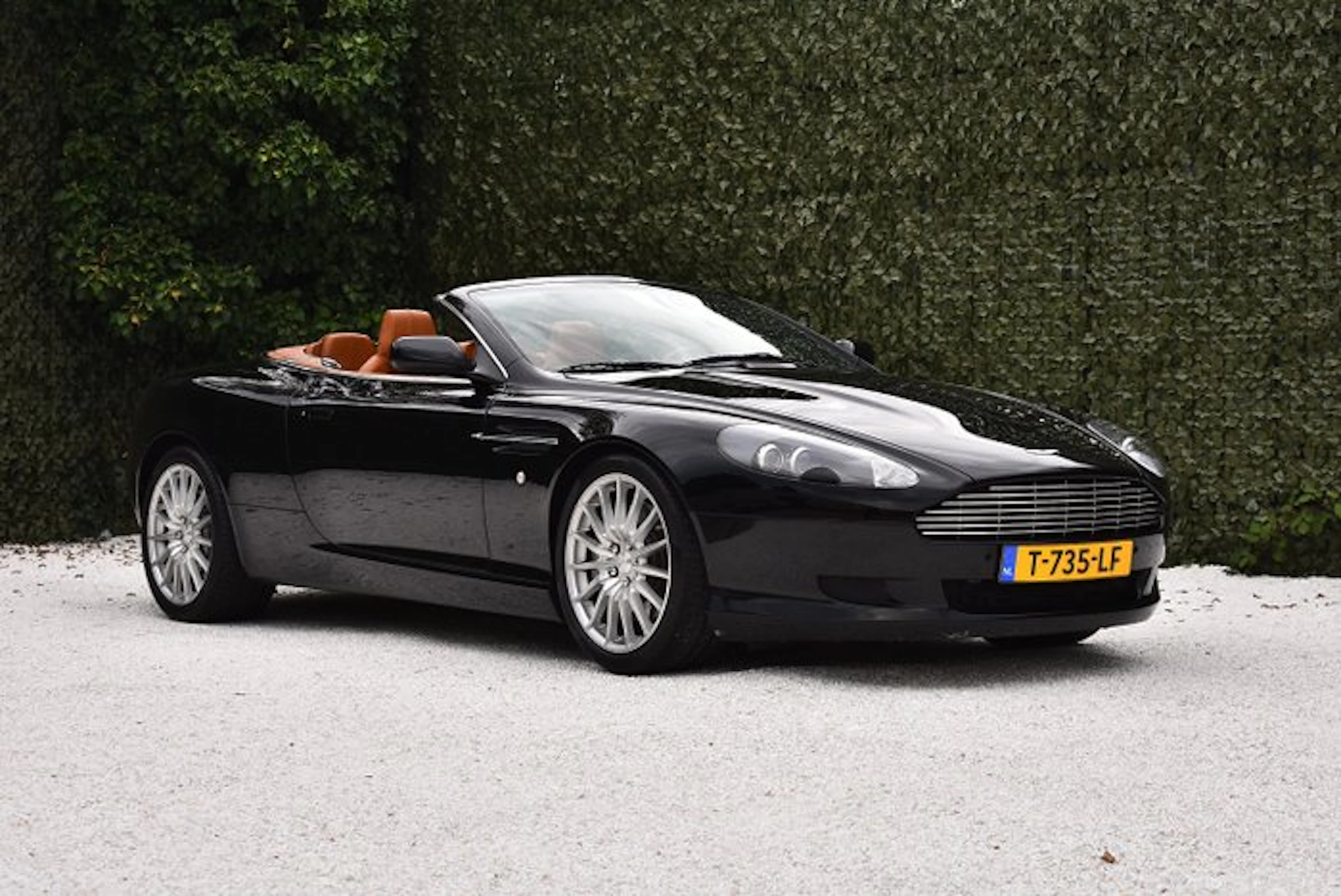 Aston Martin - DB9 Volante Convertible V12 - 48.565 Km - 2006