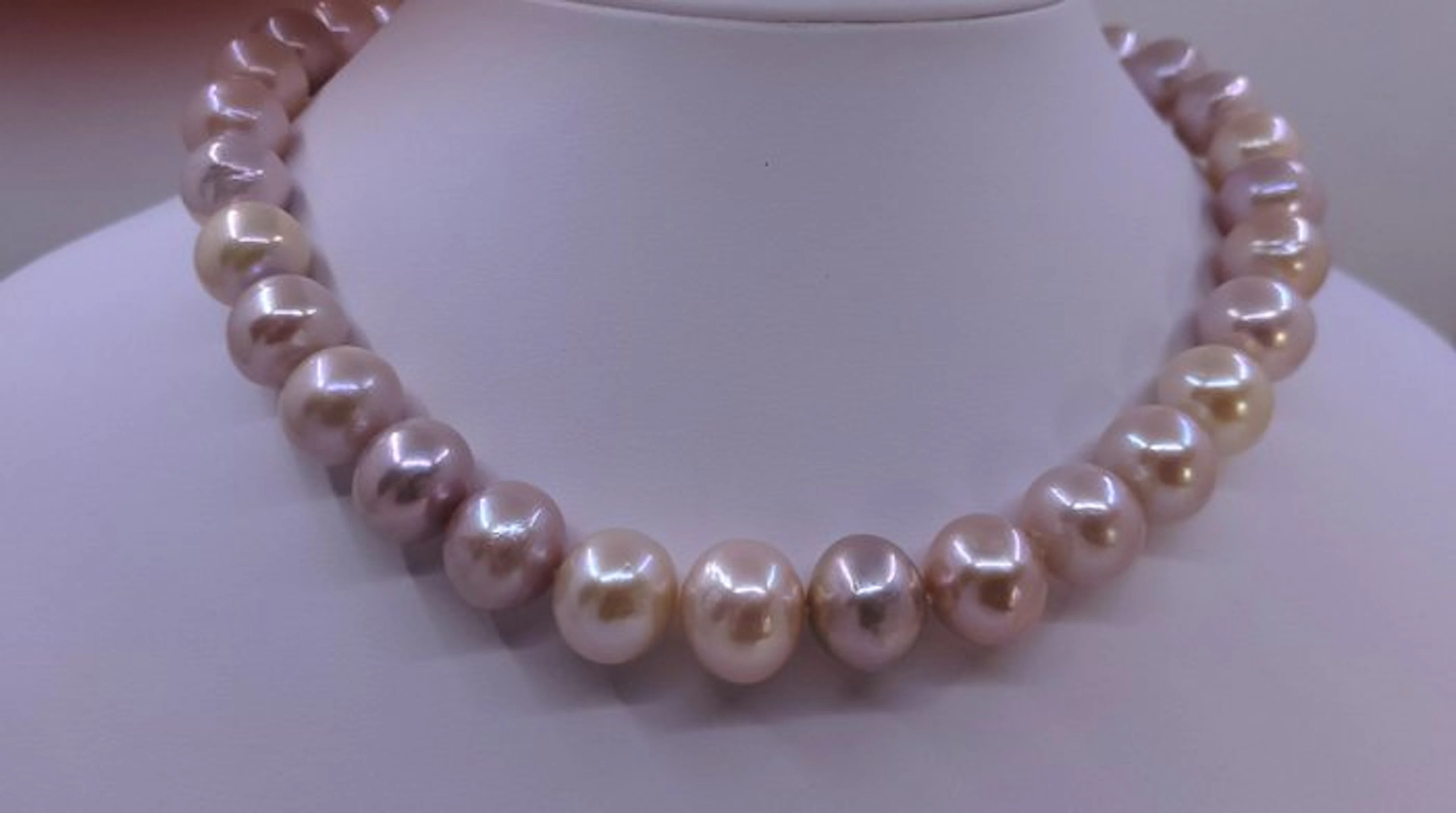 No reserve price - Necklace 13x15.5mm Multi Pink Edison Pearls