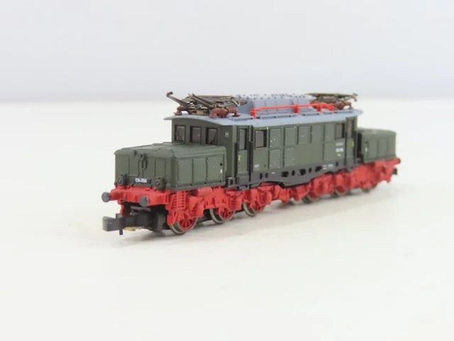 Märklin Z - 88227 - Electric locomotive (1) - E 94 - DR (DDR)