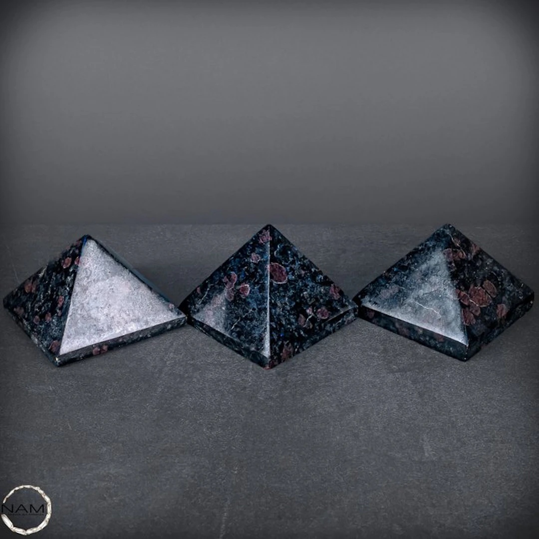 Mystical natural arfvedsonite pyramids with an intense...
