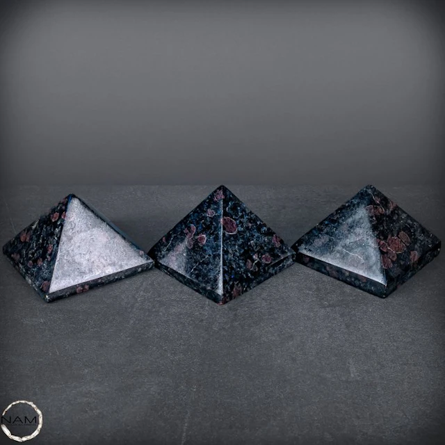 Mystical natural arfvedsonite pyramids with an intense...
