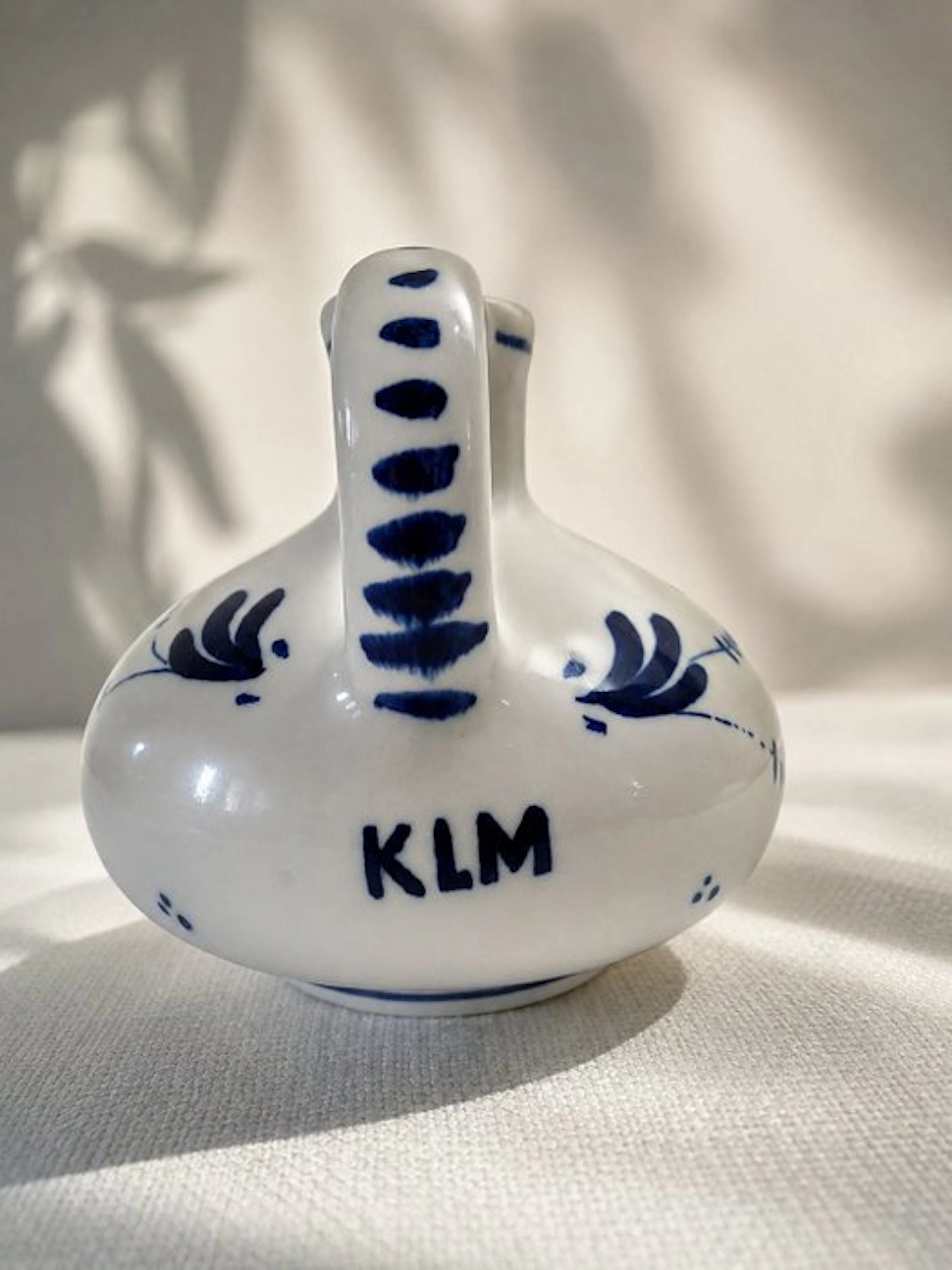 Zenith Gouda - Jug - Delftware - KLM Bols Jenever jug